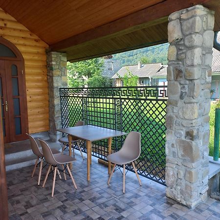 Садиба Федорчуків Гірська Хатина 1 Scheschory Exterior foto