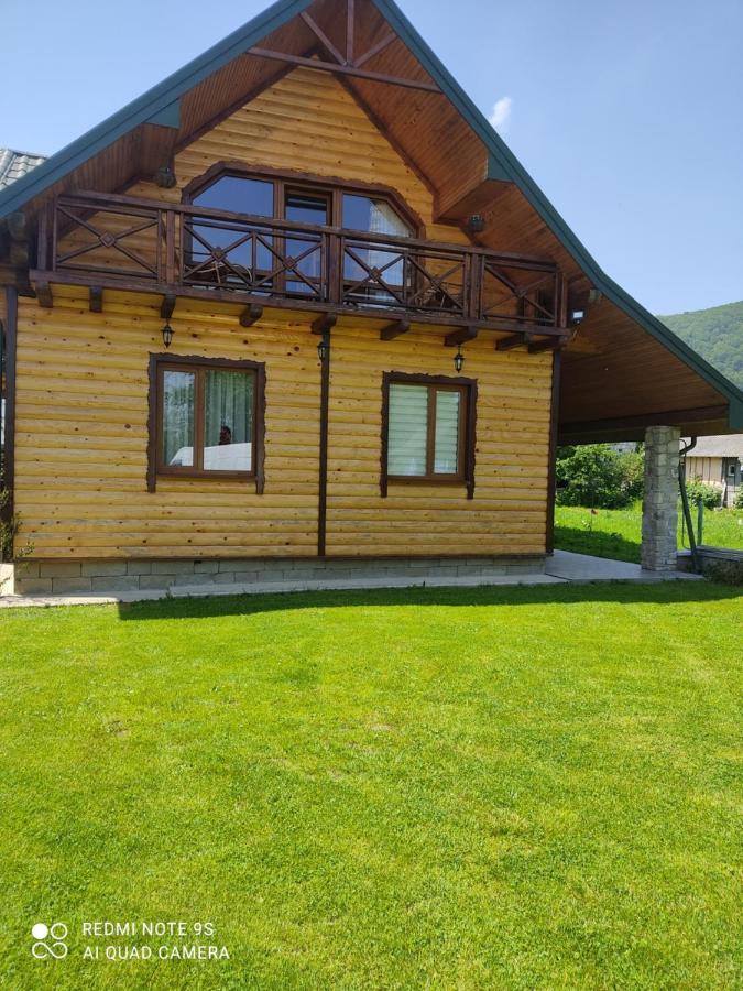 Садиба Федорчуків Гірська Хатина 1 Scheschory Exterior foto