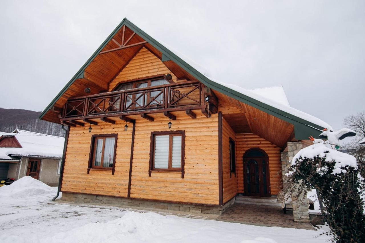 Садиба Федорчуків Гірська Хатина 1 Scheschory Exterior foto